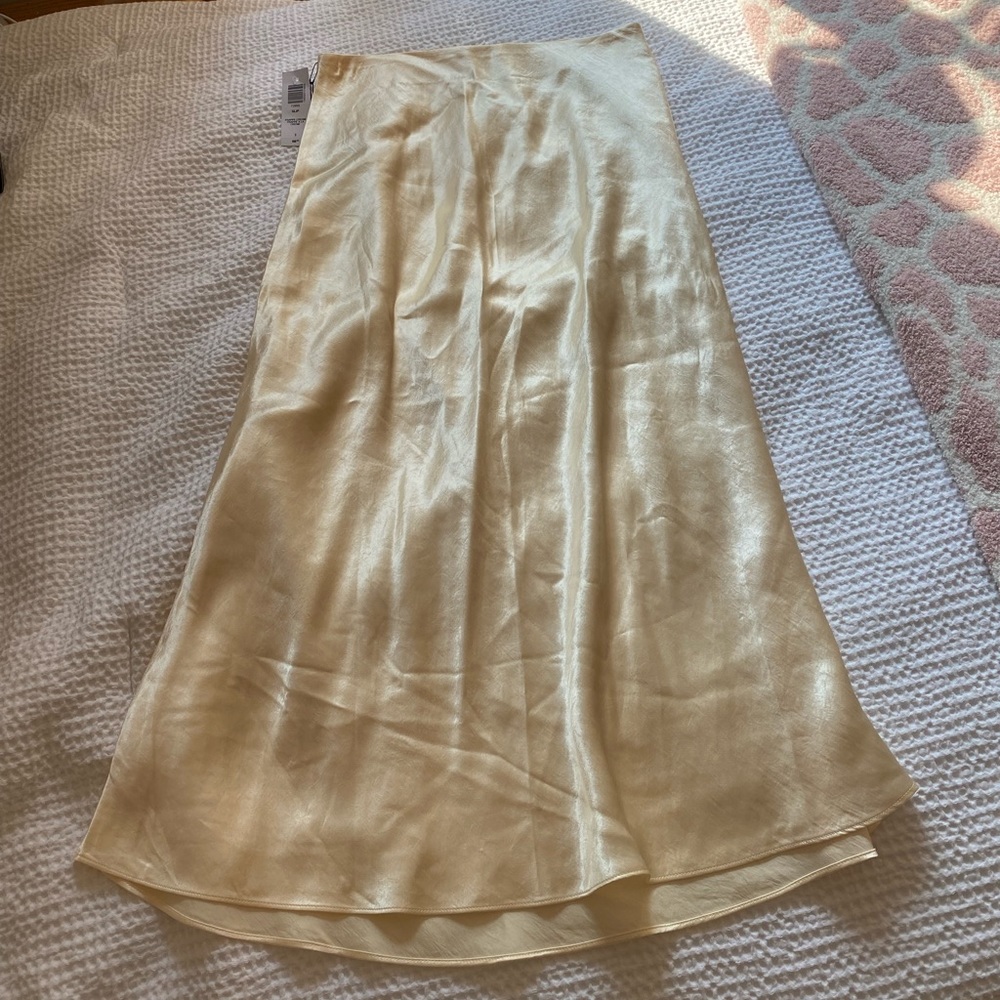 Aritzia Slip Skirt *NEW*
